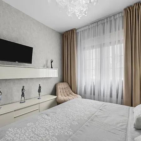 Lyrata Tatil Evi *