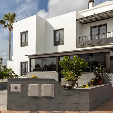 Lyrata Costa Teguise